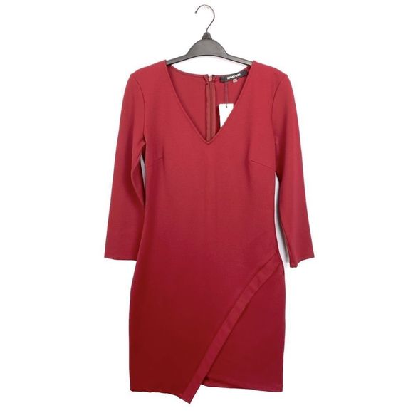 NWT SUGARLIPS Burgundy Bodycon V-neck Mini Dress - Picture 12 of 13